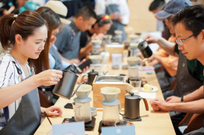 是时候对4S店说再见了 互联网销售引领汽车产业变革